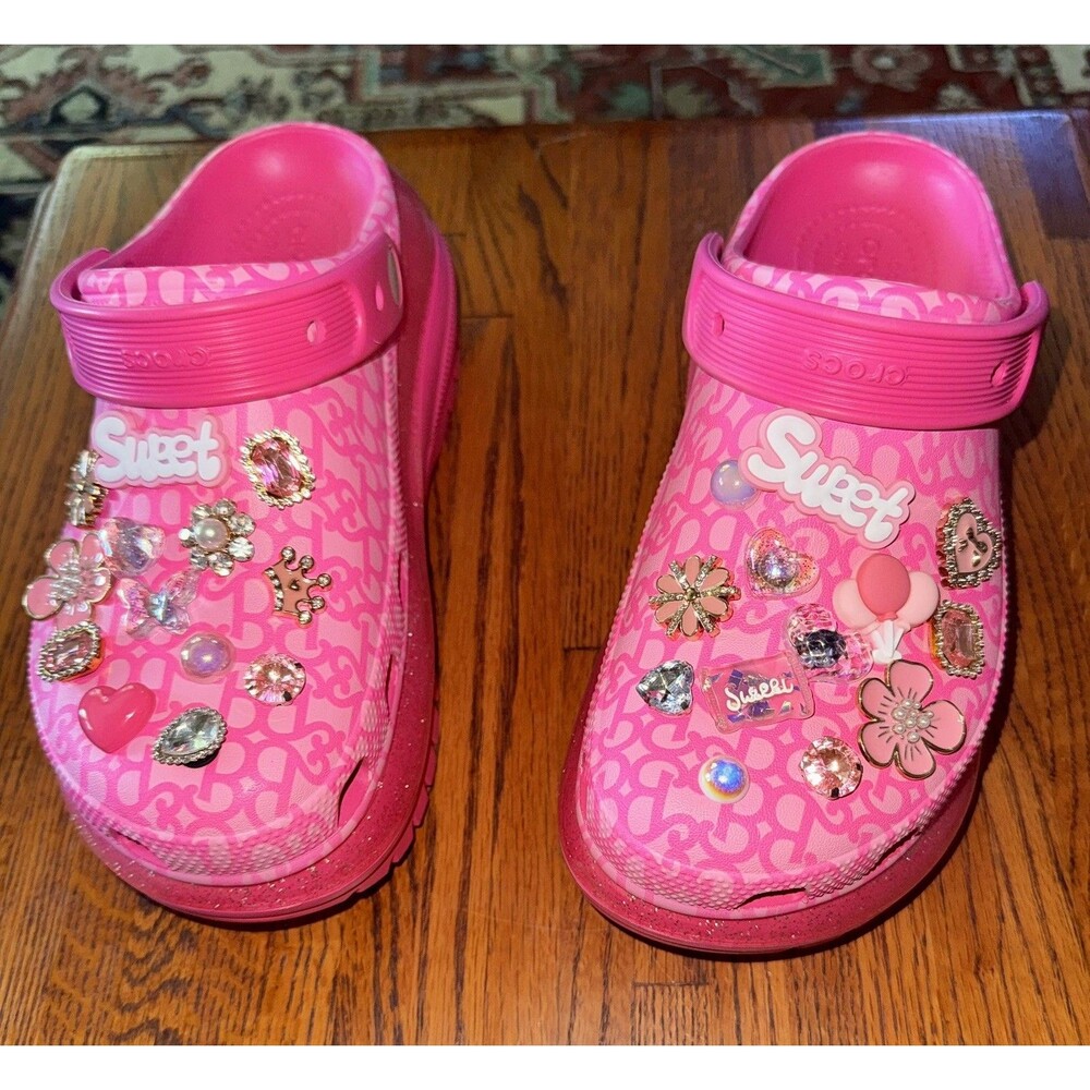 Crocs Barbie Limited Edition unique  Mega Crush Clog Womens 8 Mens 6 Platform u